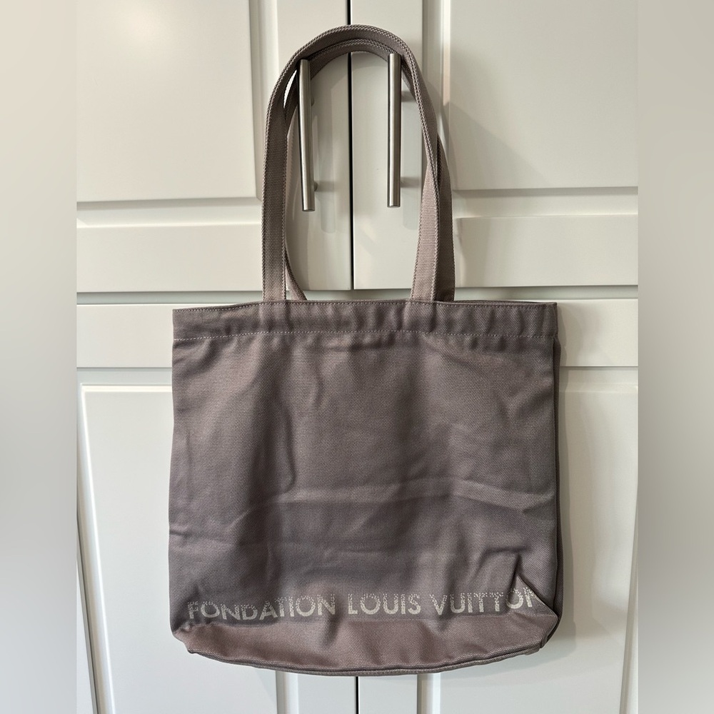 Louis Vuitton Foundation Gray Tote Bag Brand New in packaging